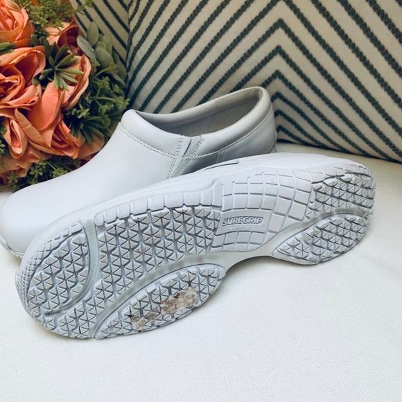 Merrell Select Fresh White Leather Slip On Shoe - Picture 4 of 14